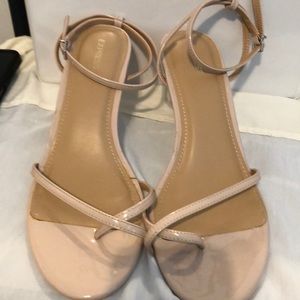 Express Sandals